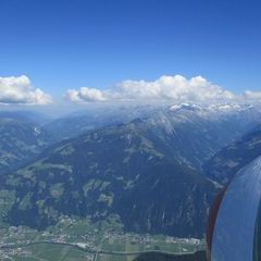 Flugwegposition um 13:38:16: Aufgenommen in der Nähe von Gemeinde Schwendau, Österreich in 2727 Meter